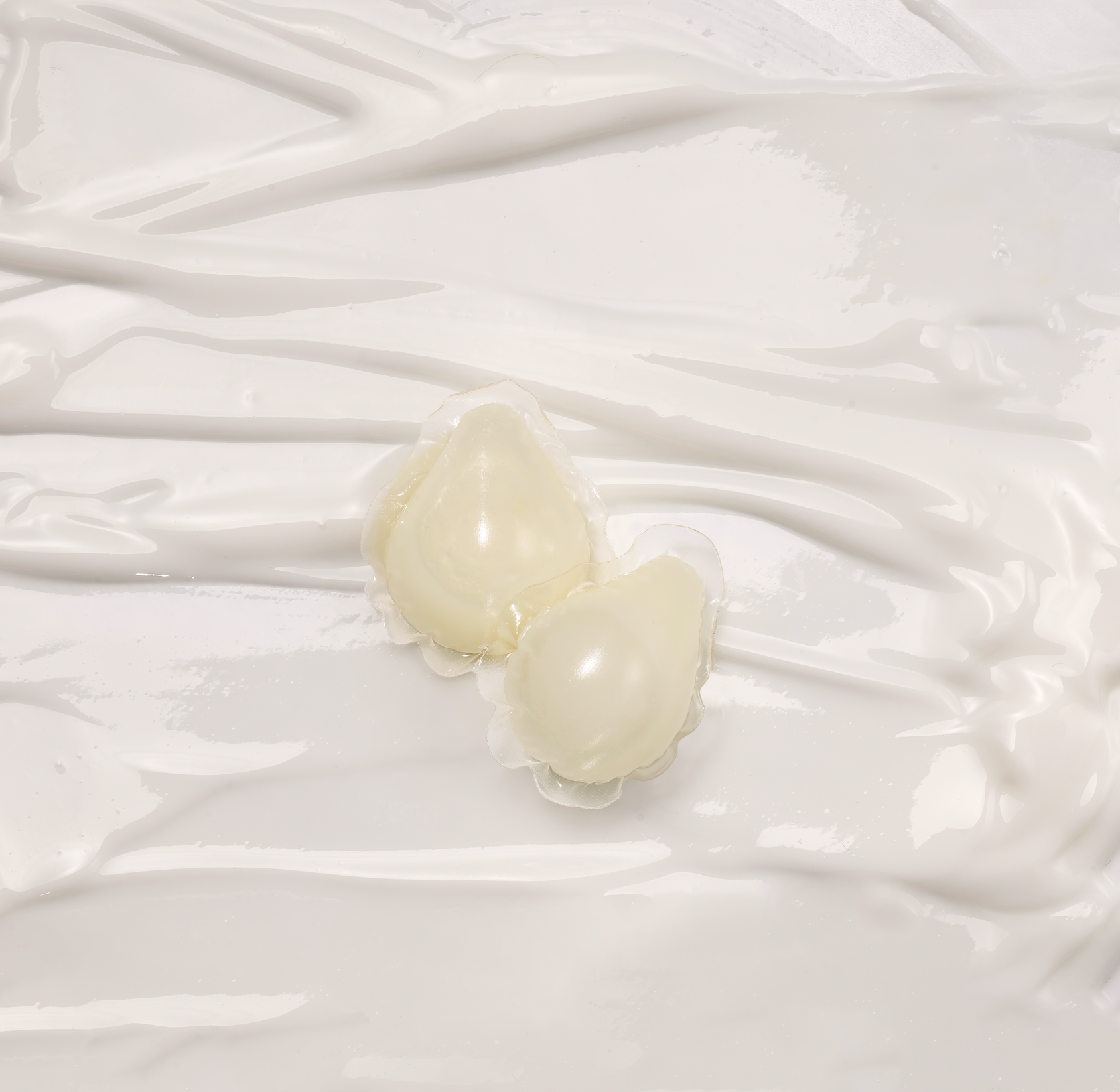 Dew Bomb Glowy Hydra-Milk Starter Kit